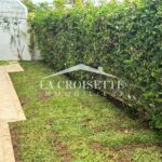 Triplex S+5 avec jardin au Lac 2 MTRL0023