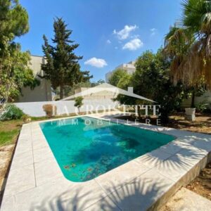 Rez-de-chaussée S+3 avec piscine à La Marsa MRCL0357