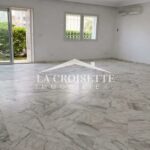 Photo-2 : Triplex S+5 avec jardin au Lac 2 MTRL0023