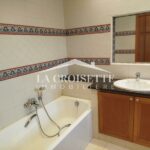 Photo-4 : Villa S+4 avec jardin et piscine à La Marsa MVL0130
