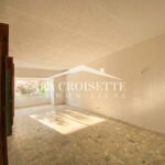 Photo-7 : Rez-de-chaussée S+3 avec piscine à La Marsa MRCL0357