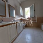 Photo-7 : Villa S+4 vide ou meublée aux Jardins de l&rsquo;Aouina MVL0127