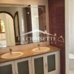 Photo-9 : Villa S+6 avec piscine à La Marsa MVL0390
