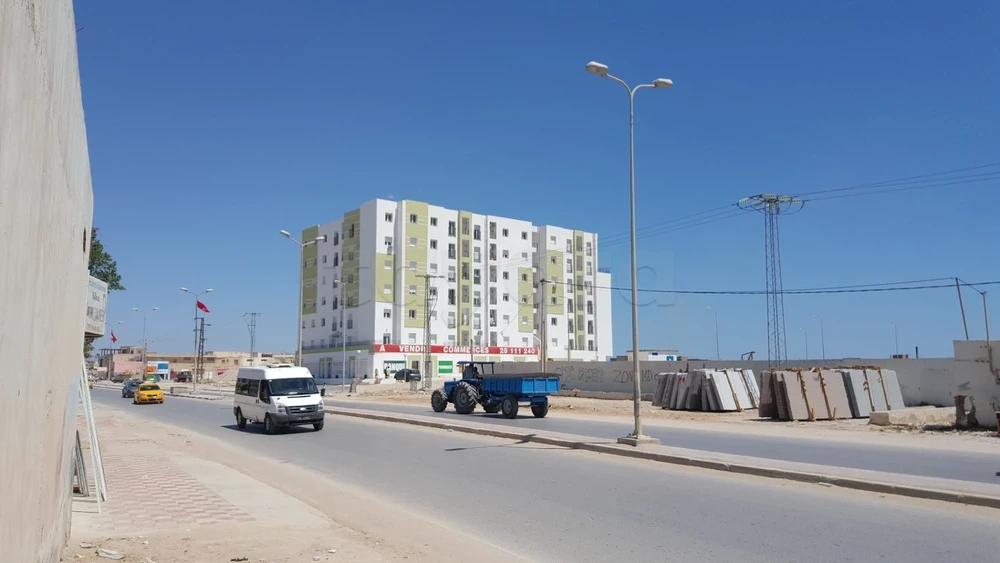 Charmant Appartement S+1 au Jardin de Raoued avec Parking
