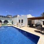 Villa Plain-Pied avec Piscine Sans Vis-à-Vis, Proche Plage – Aghir