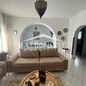 Duplex avec jardin S+3 meublé à Gammarth MDL0742