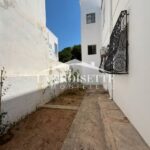 Photo-11 : Rez-de-chaussée de villa S+3 à La Marsa MAL2191