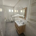 Photo-8 : Villa S+4 à La Soukra MVL1005