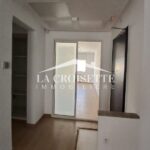 Photo-1 : Bureau H+4 aux Berges du Lac 2 MBL0620