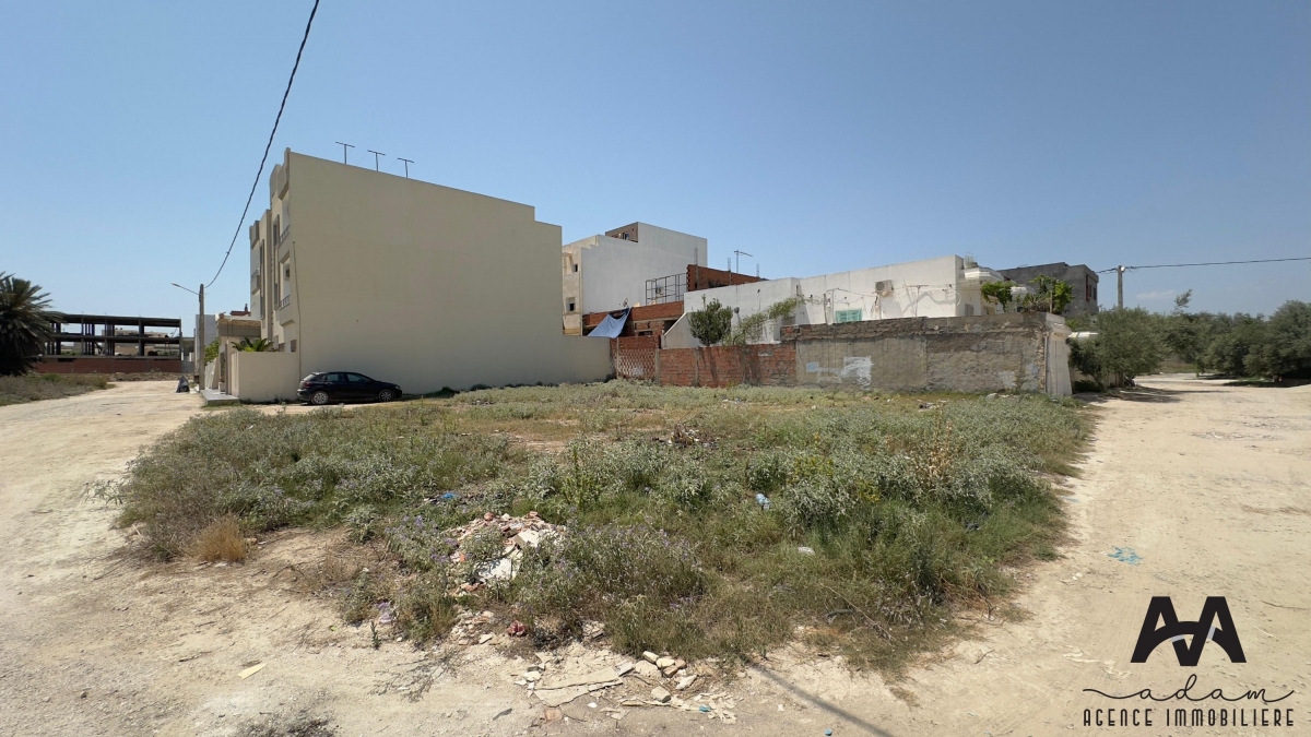 Terrain de 492m² qui fait le coin à beni khiar, Nabeul