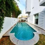Photo-1 : Villa S+4 avec piscine à La Marsa ZDL0350