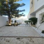 Photo-2 : Villa meublée S+5 avec jardin à La Marsa MVL0145