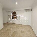 Photo-8 : Villa S+4 avec piscine à La Soukra MVL0765