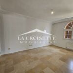 Photo-9 : Villa S+4 avec piscine à La Soukra MVL0765