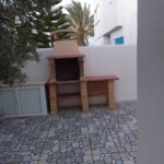 Photo-11 : Maison bien entretenue avec piscine