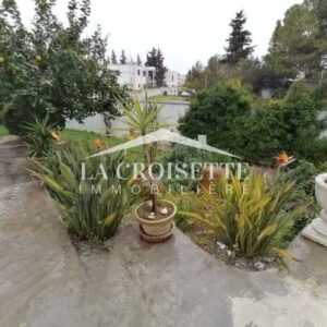Maisonnette S+3 vide ou meublée avec piscine à Gammarth MRCL0362
