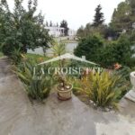 Photo-1 : Maisonnette S+3 vide ou meublée avec piscine à Gammarth MRCL0362