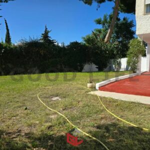 Rez-de-chaussée de Villa en S+3 avec Jardin à Gammarth Supérieur