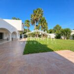 Photo-2 : Villa S+7 avec piscine à La Soukra parc MVL0108