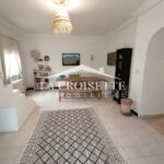 Photo-3 : Maisonnette S+3 vide ou meublée avec piscine à Gammarth MRCL0362