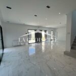 Photo-4 : Villa S+4 avec piscine au Lac 2 MVL0162