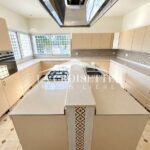 Photo-4 : Villa S+7 avec piscine à La Soukra parc MVL0108