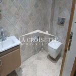 Photo-5 : Triplex S+4 avec piscine à La Soukra MTRL0112
