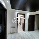 Photo-5 : Appartement S+3 avec chambre de service au lac 2 MAL1136