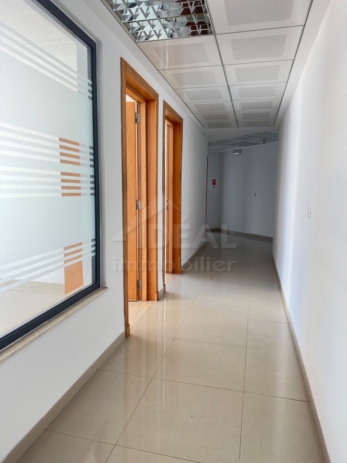 Bureau de 298m² – Lac 1