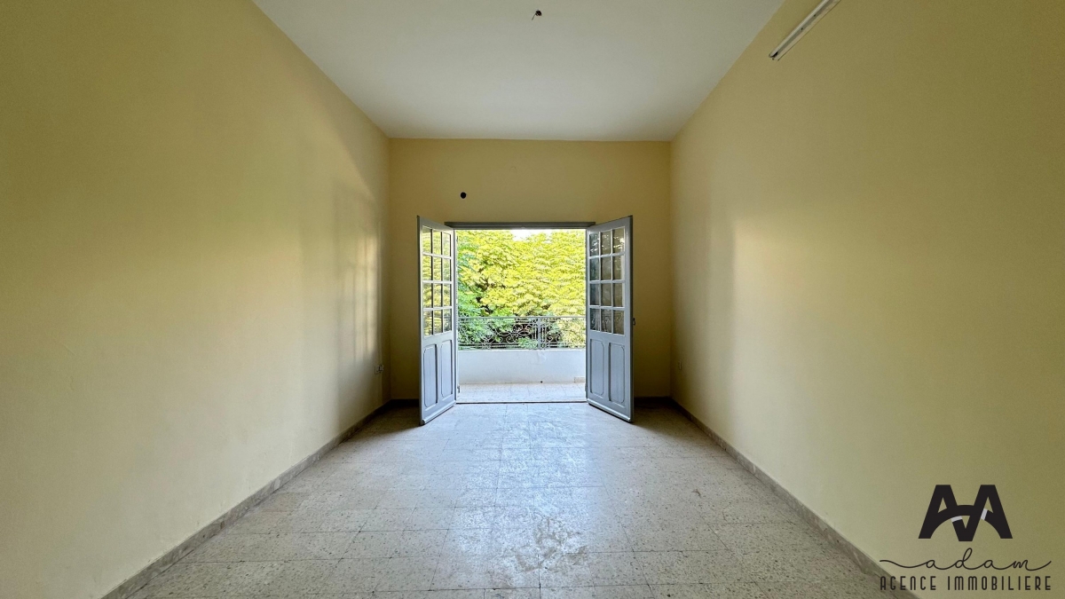 Étage de villa en face du Lycée Jeune Fille-Nabeul