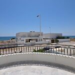 Photo-12 : Villa de Style Américain avec Appartement Indépendant et Vue Mer