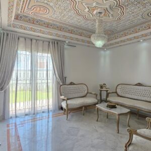 Villa de Style Américain avec Appartement Indépendant et Vue Mer