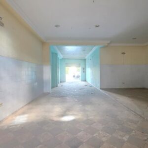 Local Commercial 100 m² + Terrasse/Manchar 80 m² – Route de Tunis